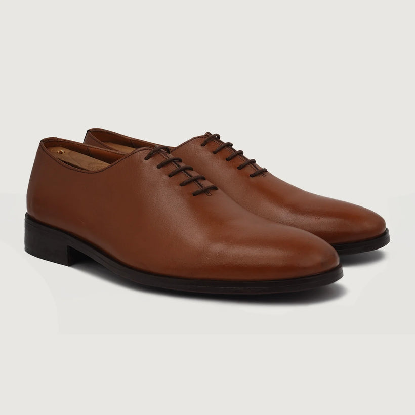 Director Wholecut Lys brun Leather Shoes til Mænd