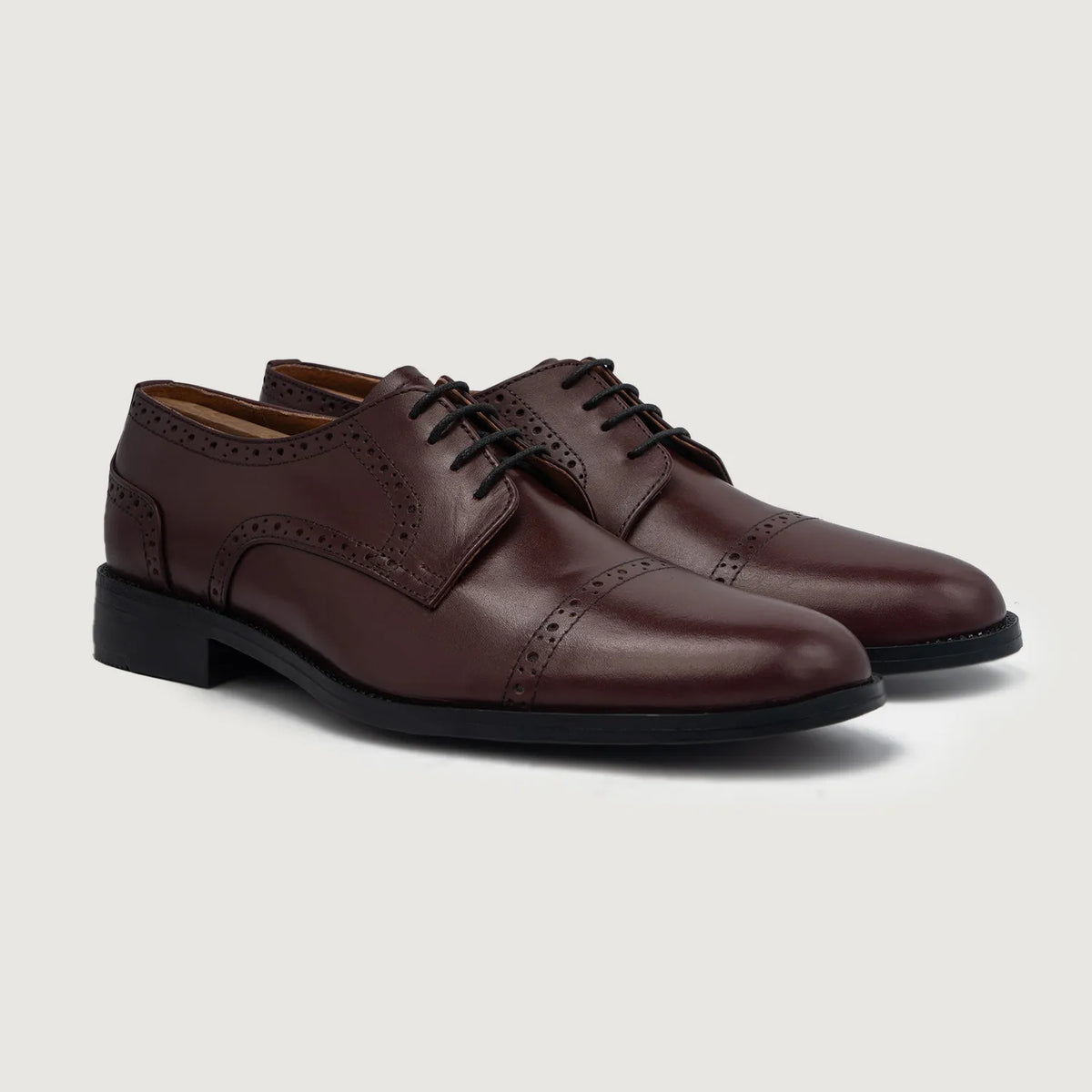 Dirk Brogues Derby Kastanjebrun Lædersko til Mænd For Men in Maroon Full-Grain Leather - Sidevisning | Køb online