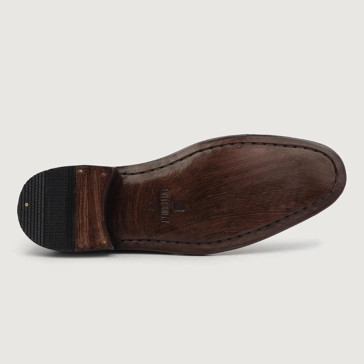 High-Traction Rubber Outsole & Lug Tread Pattern on Clarkson Chelsea Sort Suede Læderstøvler til Mænd For Men