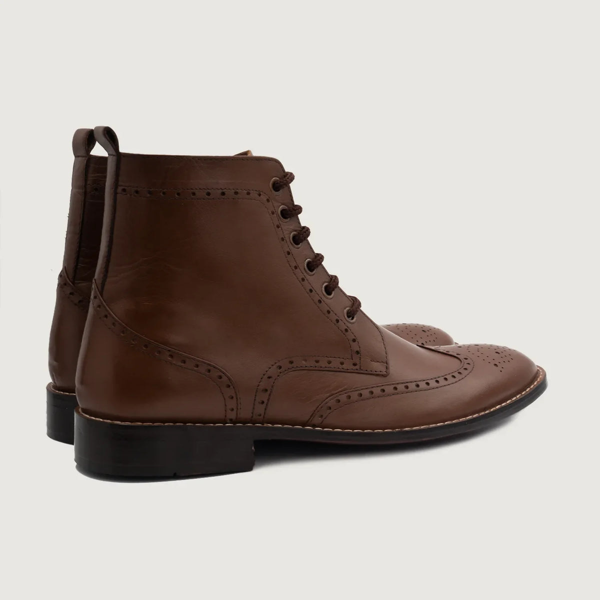 Duster Brogues Derby Brun Læderstøvler til Mænd - Sideprofil med ergonomisk ærmesnit