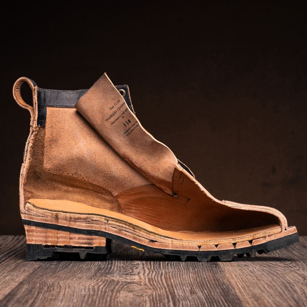 High-Traction Rubber Outsole & Lug Tread Pattern on Challenger Sesame Double Shot Læderstøvler til Mænd