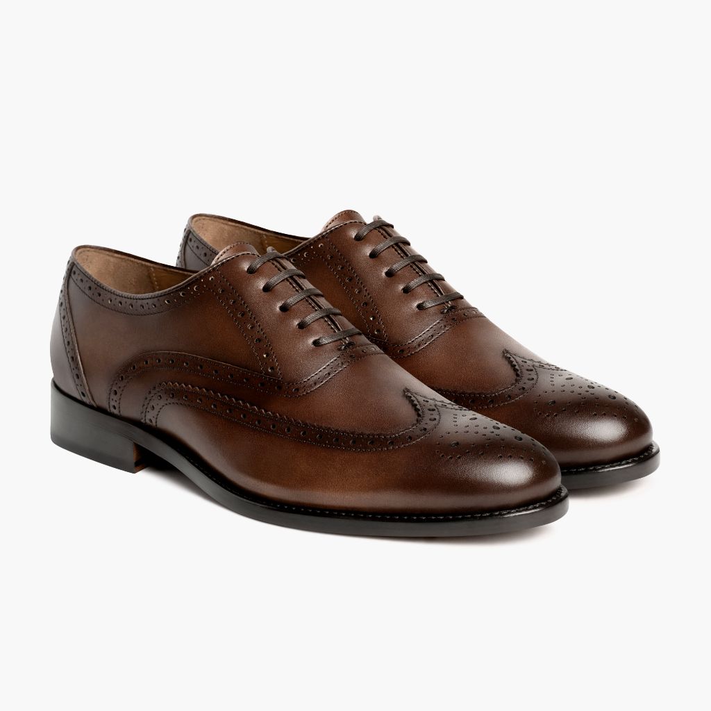 Aviator Cinnamon Lædersko til Mænd in Classic Full-Grain Leather - Forfra med skræddersyet silhuet | Køb online