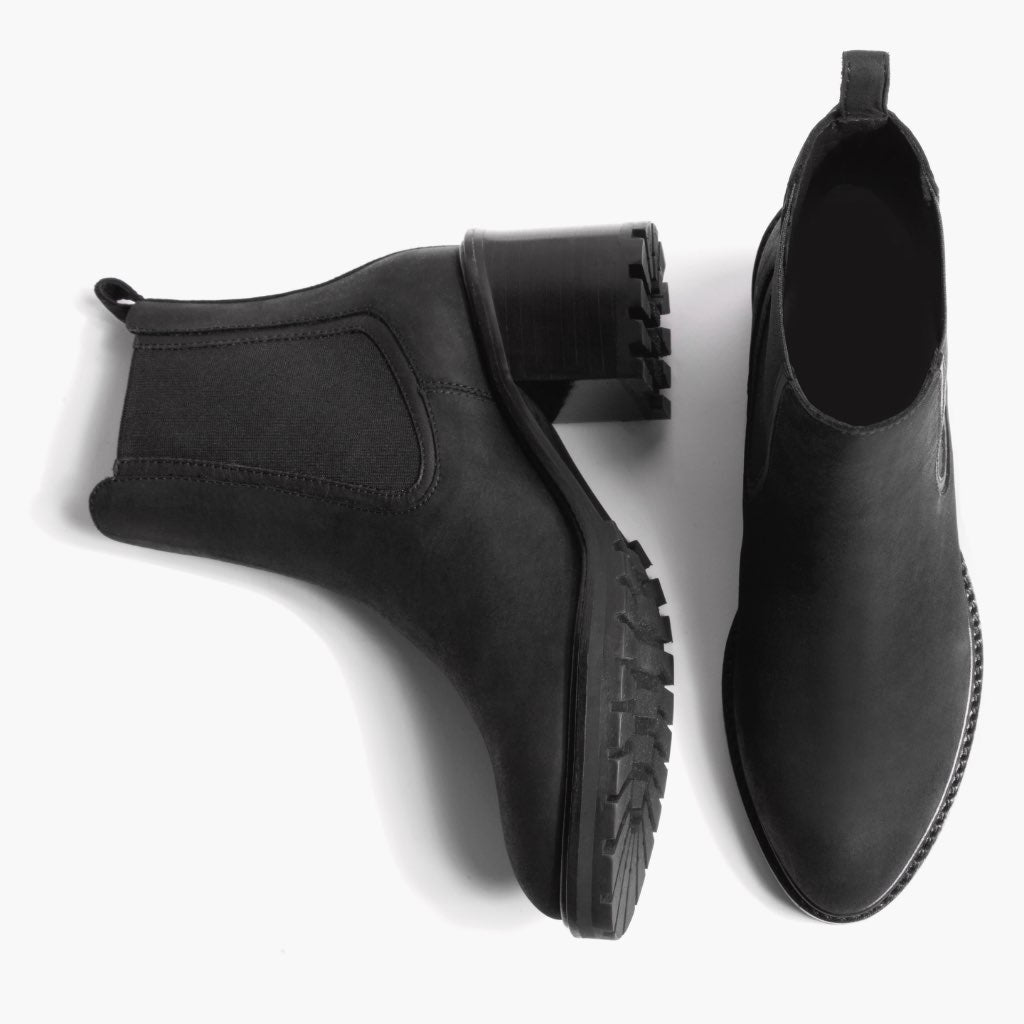High-Traction Rubber Outsole & Lug Tread Pattern on Knockout Sort Matte Læderstøvler til Damer