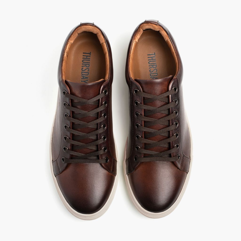 Premier Low Top Coffee Lædersneakers til Mænd For Men - Forstærket hælkappe og præcise dobbeltsyninger