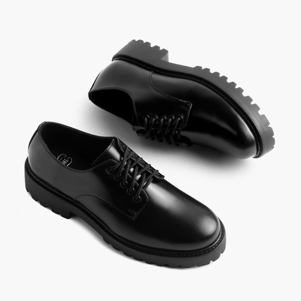 High-Traction Rubber Outsole & Lug Tread Pattern on Renegade Sort Lædersneakers til Damer