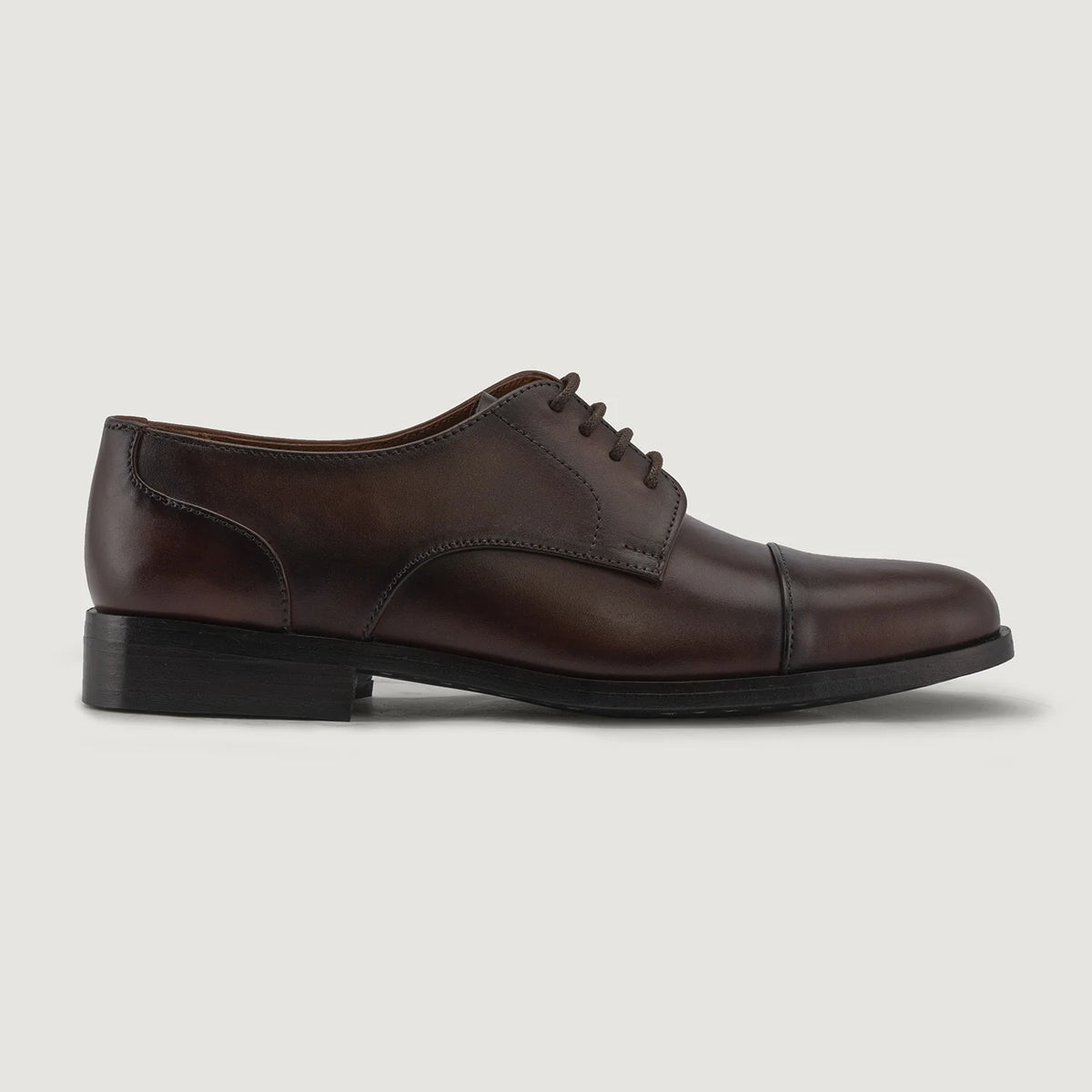 Burnished Brown Full-Grain leather Shoes - Goodyear welt-konstruktion og tåboks