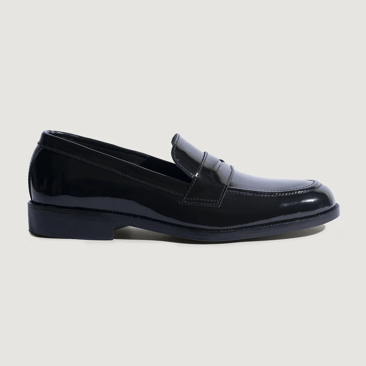 Patent Black Full-Grain leather Loafers - Goodyear welt-konstruktion og tåboks