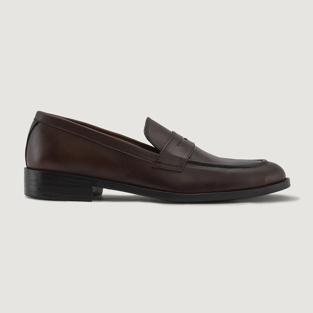 Burnished Brown Full-Grain leather Loafers - Goodyear welt-konstruktion og tåboks