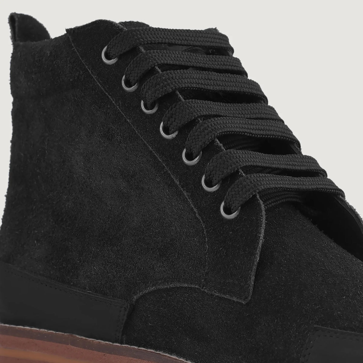 High-Traction Rubber Outsole & Lug Tread Pattern on Carnell Læderstøvler til Mænd