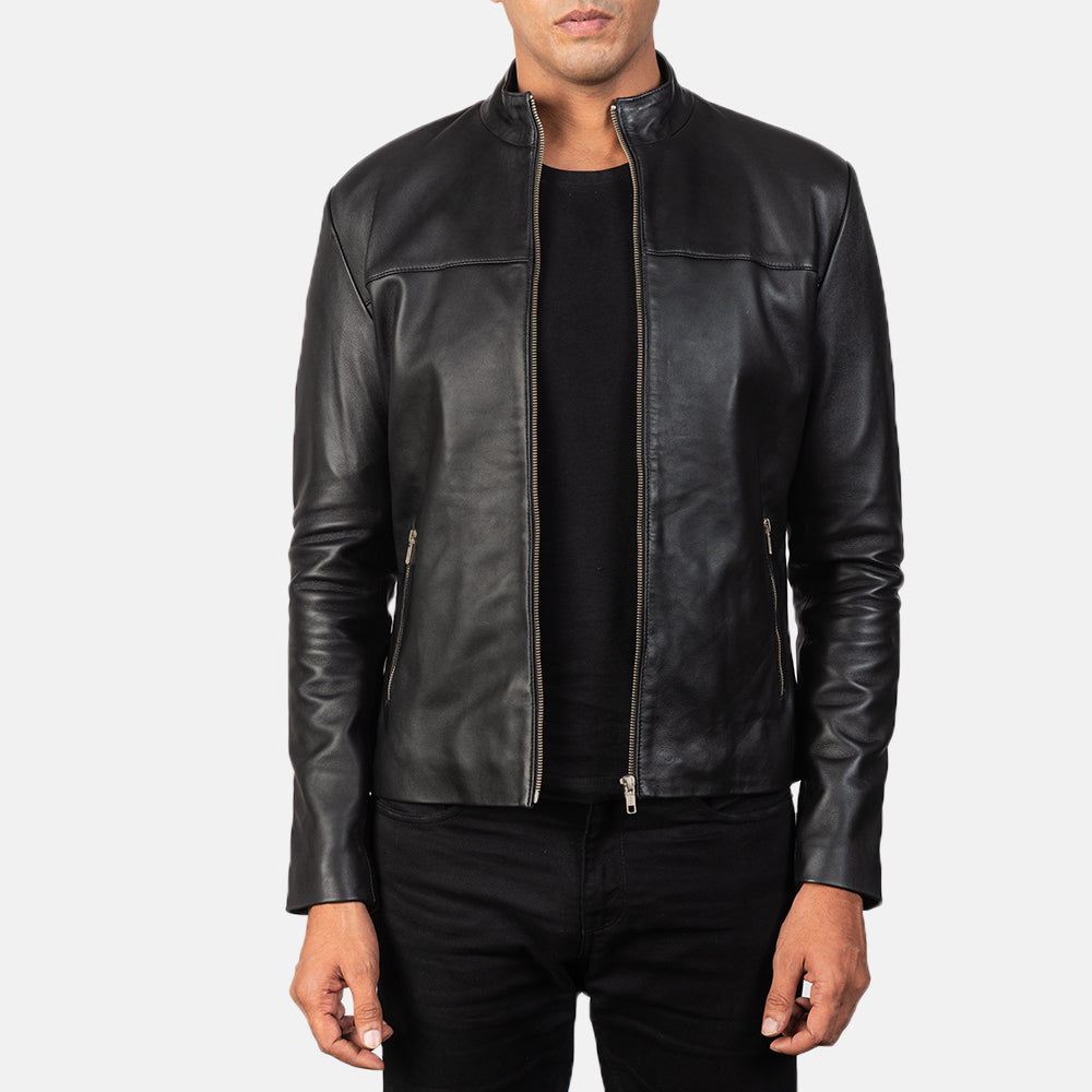Men's Adornica Sort Læder Bikerjakke til Mænd in Black Sheepskin Leather - Front Profile View &amp; Tailored Silhouette | Buy Online