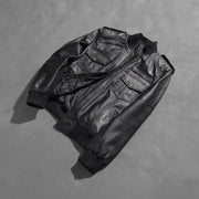 Styled Fit Perspective of Men's Agent Shadow Sort Læder Bomberjakke til Mænd on Model - Natural Daylight Drape
