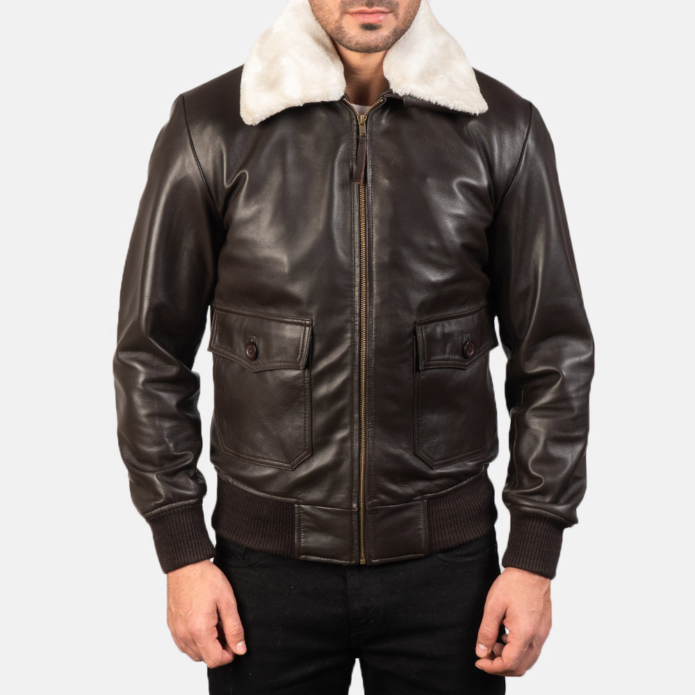 
Nærbillede of Shirt with Removable Fur & Zipper Hardware on Airin G-1 Brun Bomberjakke i Læder til Mænd