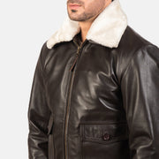 
Indvendig visning Showing Quilted Viscose Lining & To funktionelle inderlommer