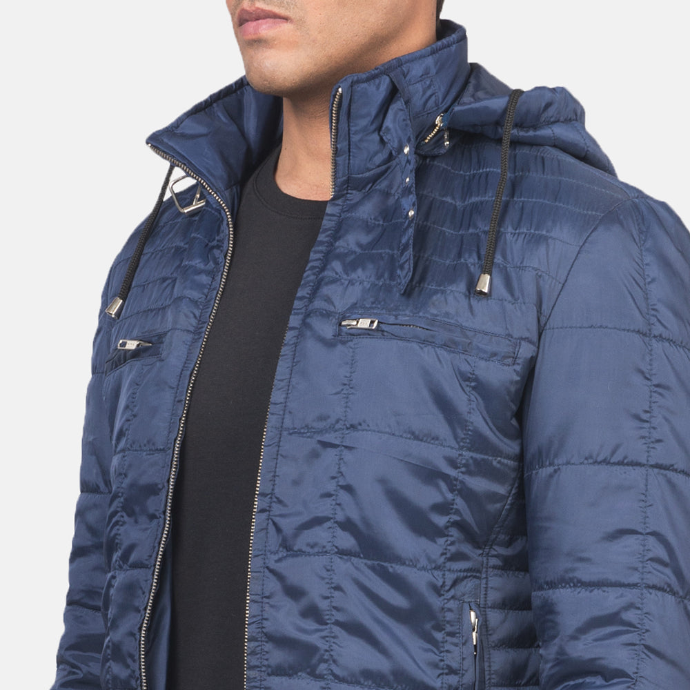 
Indvendig visning Showing Quilted Polyester Lining & To funktionelle inderlommer