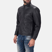 
Black Calfskin Matte Biker Jacket - Bagfra med tilpassede skuldre og ren kant