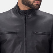 
Nærbillede of High neck & Zipper Hardware on Austere Matte Sort Bikerjakke i Læder til Mænd