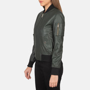 
Green Sheepskin Leather Bomber Jacket - Bagfra med tilpassede skuldre og ren kant