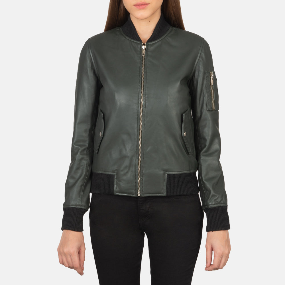 
Nærbillede of Rib Knit & Zipper Hardware on Ava Ma-1 Green Leather Bomber Jacket