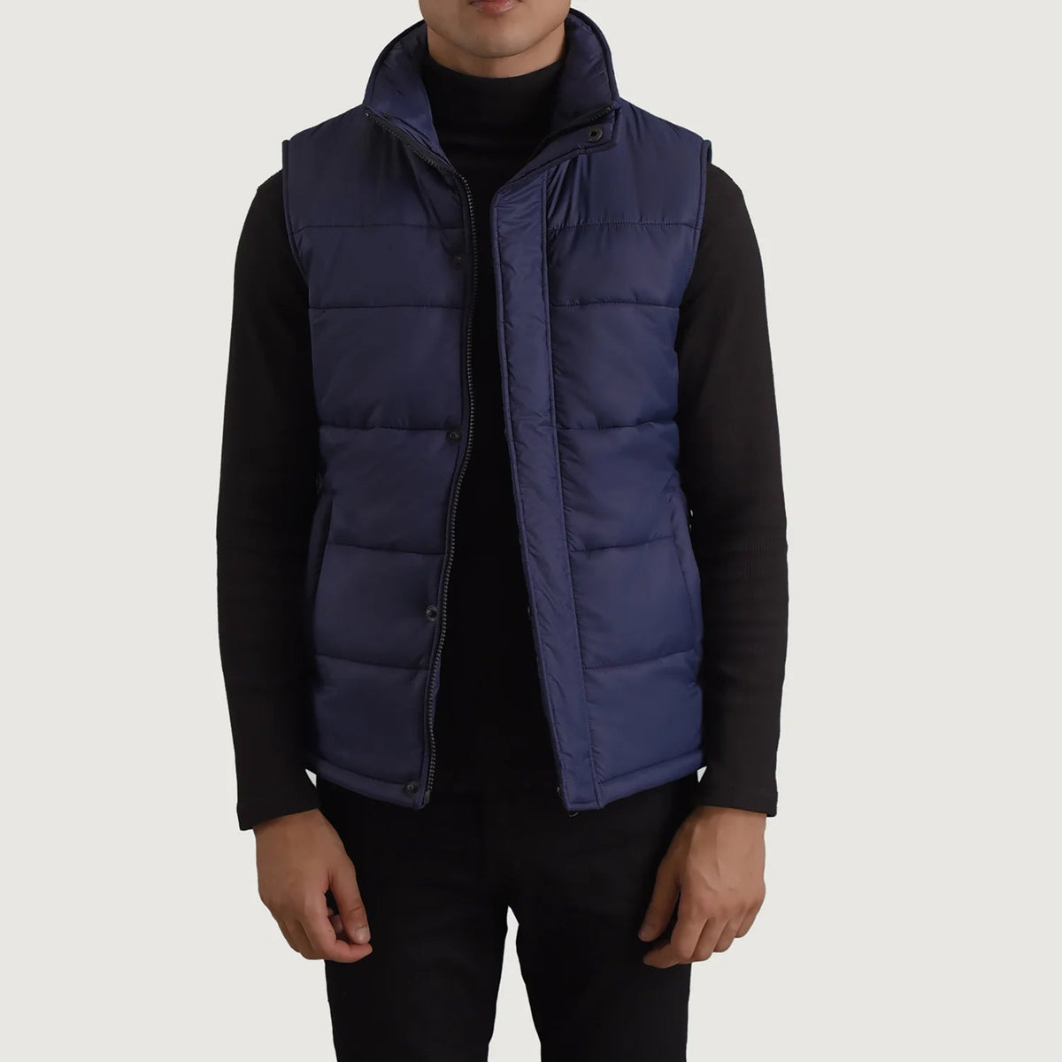 Bryan Blue Puffer Vest til Mænd in Blue Full-Grain Leather - Front Profile View &amp; Tailored Silhouette | Buy Online