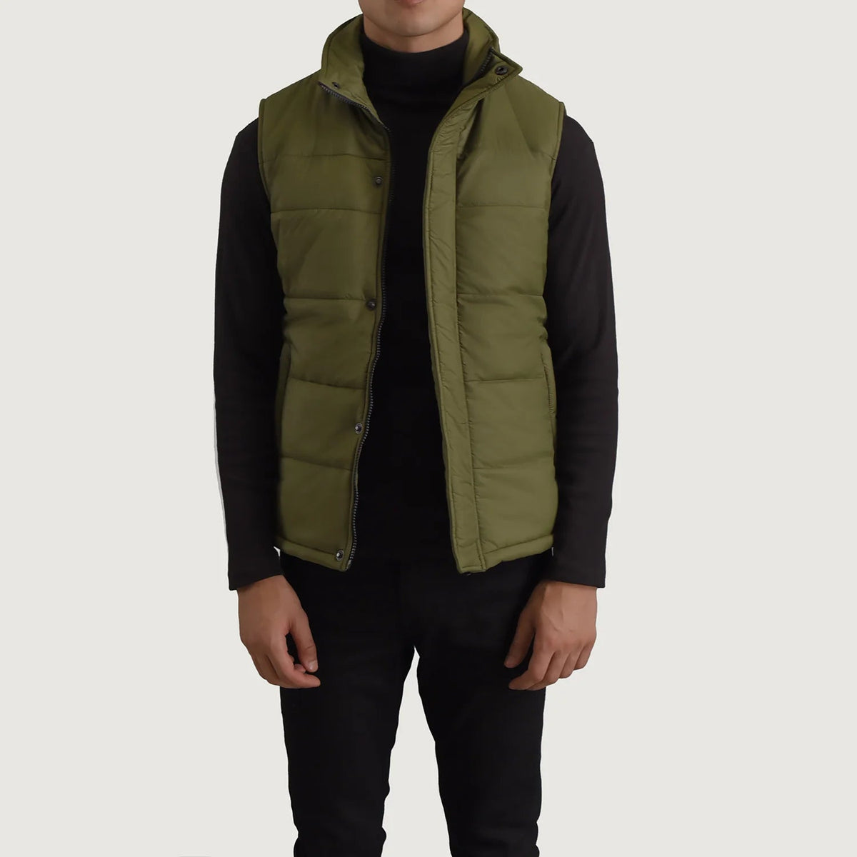 Bryan Green Puffer Vest til Mænd in Green Full-Grain Leather - Front Profile View &amp; Tailored Silhouette | Buy Online