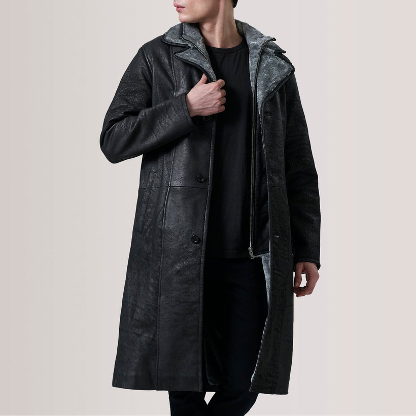 Cai Distressed Sort Leather Shearling Coat til Mænd
