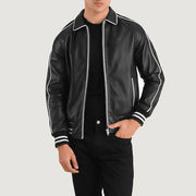 Cooper Sort Leather Varsity Læderjakke til Mænd in Black Sheepskin Leather - Front Profile View &amp; Tailored Silhouette | Buy Online