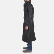 
Daniel Sort Trenchcoat i Læder til Mænd - Sideprofil med ergonomisk ærmesnit