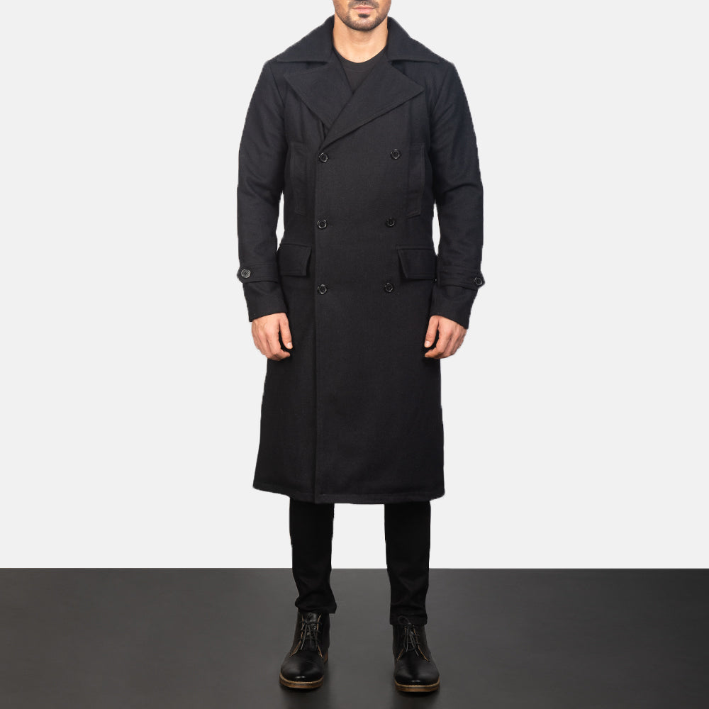 Close-Up Detail of Notch &amp; Button Hardware on Men's Detective Sort Wool Coat til Mænd