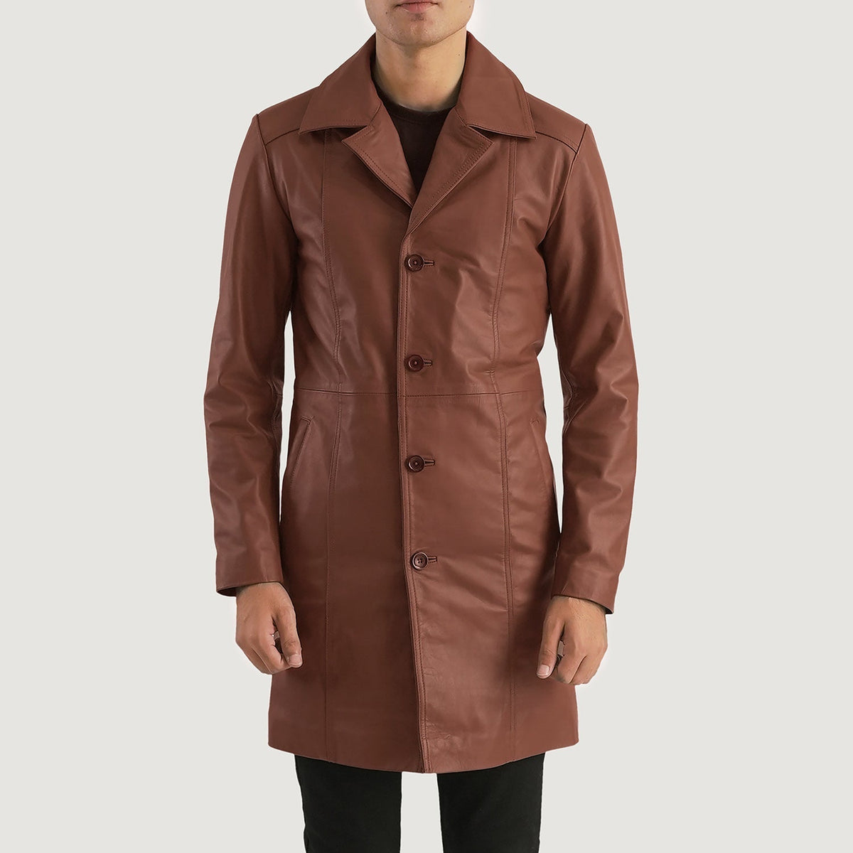 Close-Up Detail of Notch &amp; Button Hardware on Don Long Brun Leather Coat til Mænd
