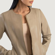 
Indvendig visning Showing Quilted Polyester Lining & To funktionelle inderlommer