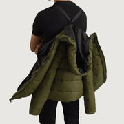 
Nærbillede of Classic Collar & Zipper With Wind Flap Hardware on Erico Grøn Hooded Puffer Læderjakke til Mænd