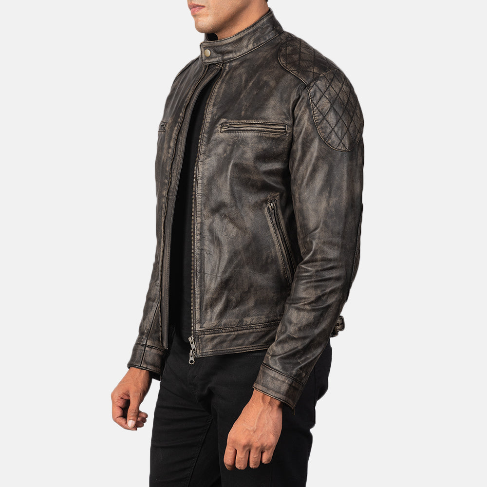 
Distressed Brown Goatskin Leather Biker Jacket - Bagfra med tilpassede skuldre og ren kant