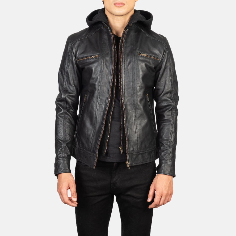 Men's Hector Sort Hooded Læder Bikerjakke til Mænd in Black Cowhide Leather - Front Profile View &amp; Tailored Silhouette | Buy Online