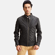 Henry Quilted Sort Læderjakke til Mænd in Black Sheepskin Leather - Front Profile View &amp; Tailored Silhouette | Buy Online