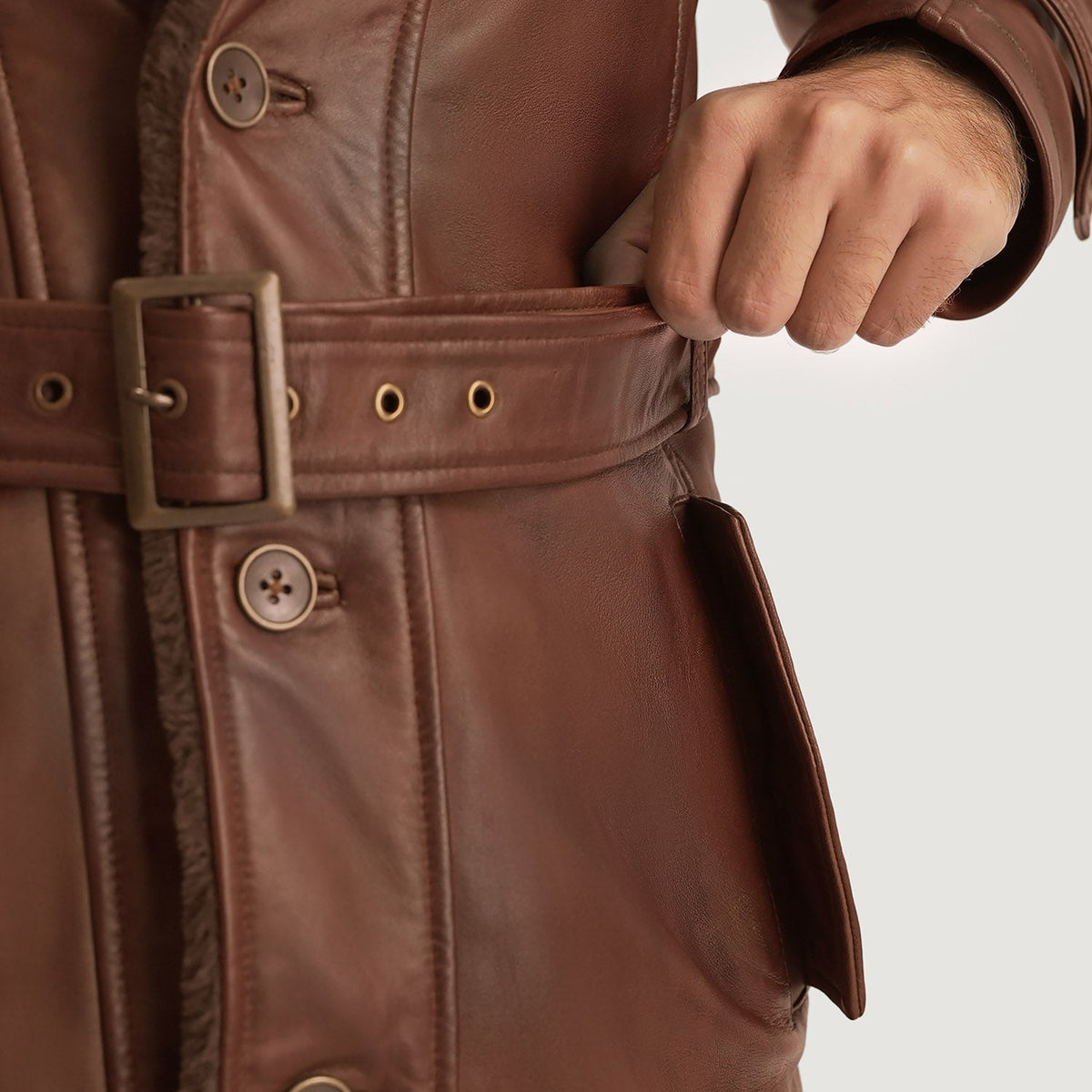 
Indvendig visning Showing Fully faux fur lined & To funktionelle inderlommer