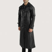 
Black. Cowhide Leather Trench Coat - Bagfra med tilpassede skuldre og ren kant