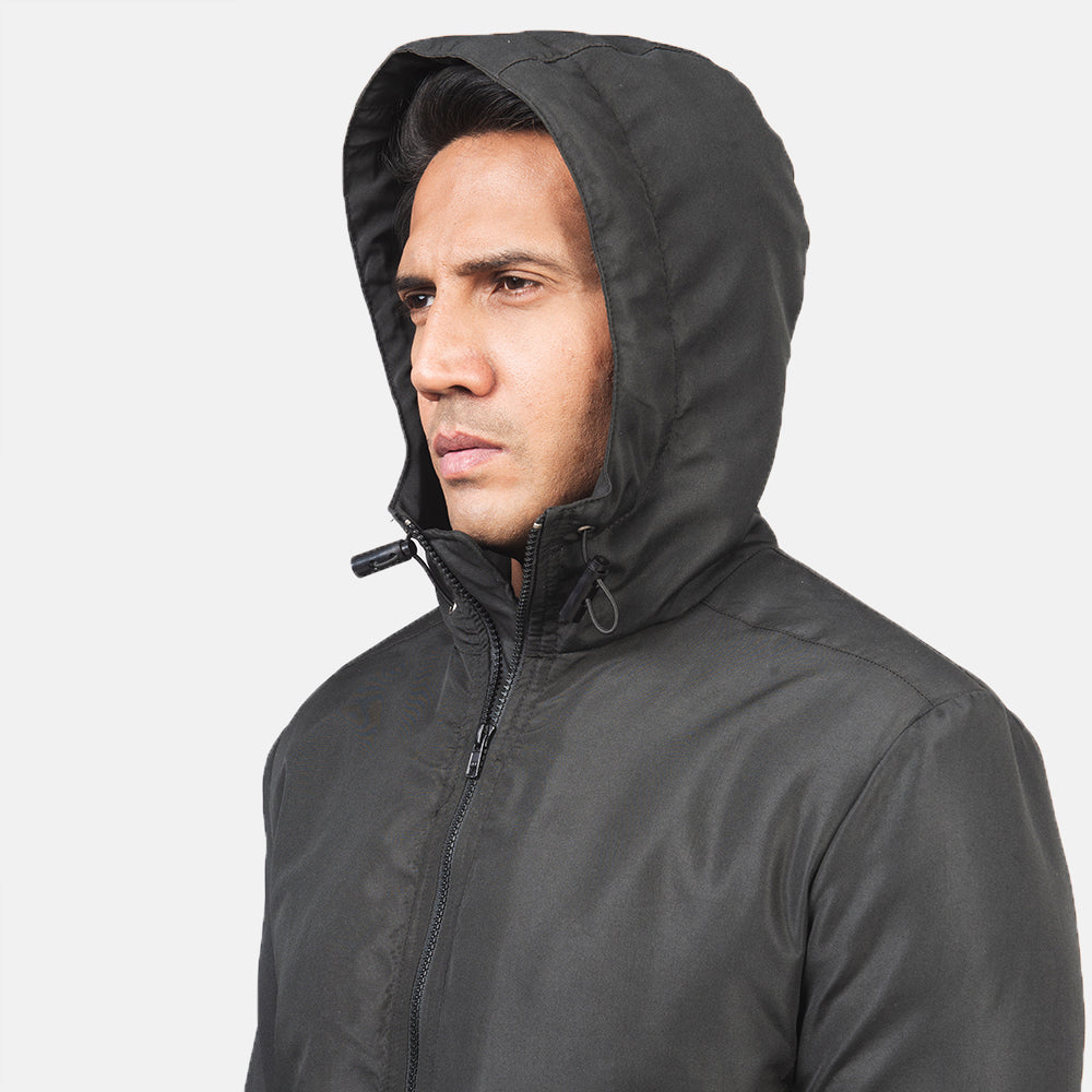 
Indvendig visning Showing Quilted Polyester Lining & To funktionelle inderlommer