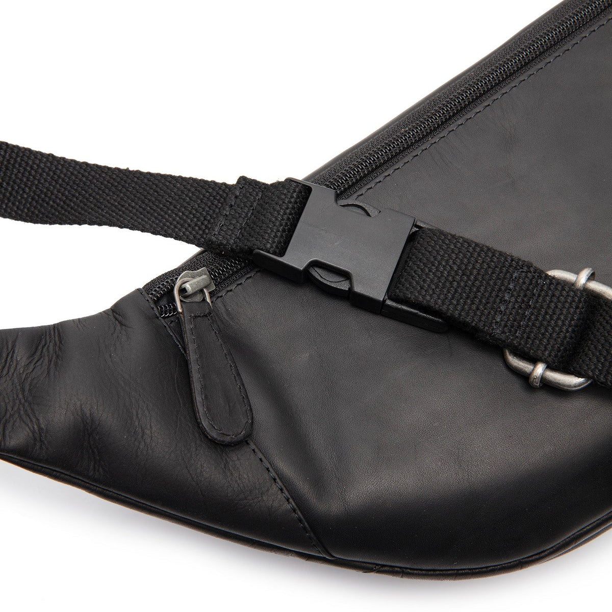 Solid Antique Brass Hardware &amp; Heavy-Duty Dual Zipper Detail on Vernio Full-Grain Leather Belt Bag til Kvinder
