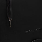 
Indvendig visning Showing Dedicated Padded Laptop Sleeve & Multi-Compartment Organization