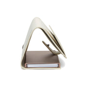 Solid Antique Brass Hardware &amp; Heavy-Duty Dual Zipper Detail on Sabana Full-Grain Leather Card Holder til Kvinder