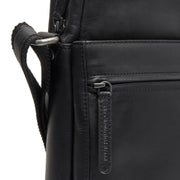 
Anzora Crossbody taske i læder - Struktureret sideprofil med rummelighed