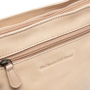 
Aston Crossbody taske i læder - Struktureret sideprofil med rummelighed