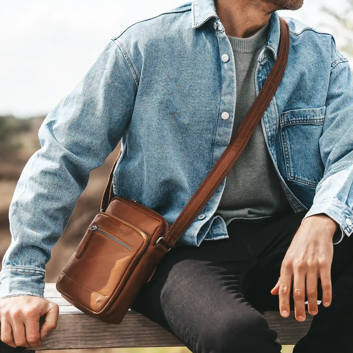 Birmingham Full-Grain Leather Crossbody Bag til Mænd – alternate product view 3