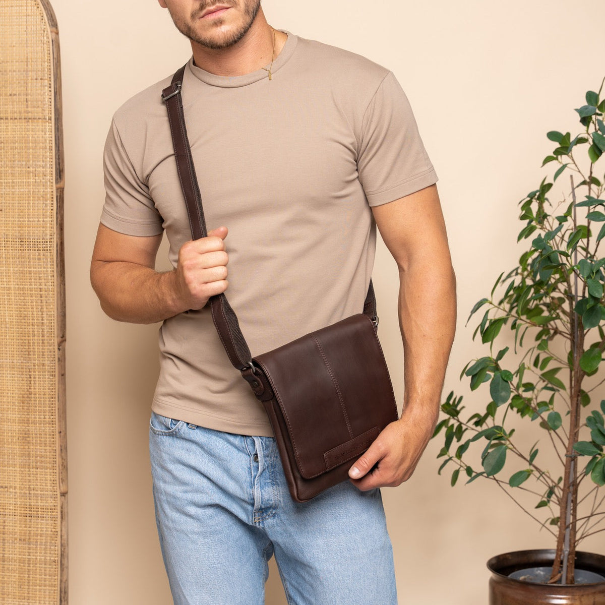 Bodin Full-Grain Leather Crossbody Bag til Kvinder – alternate product view 3