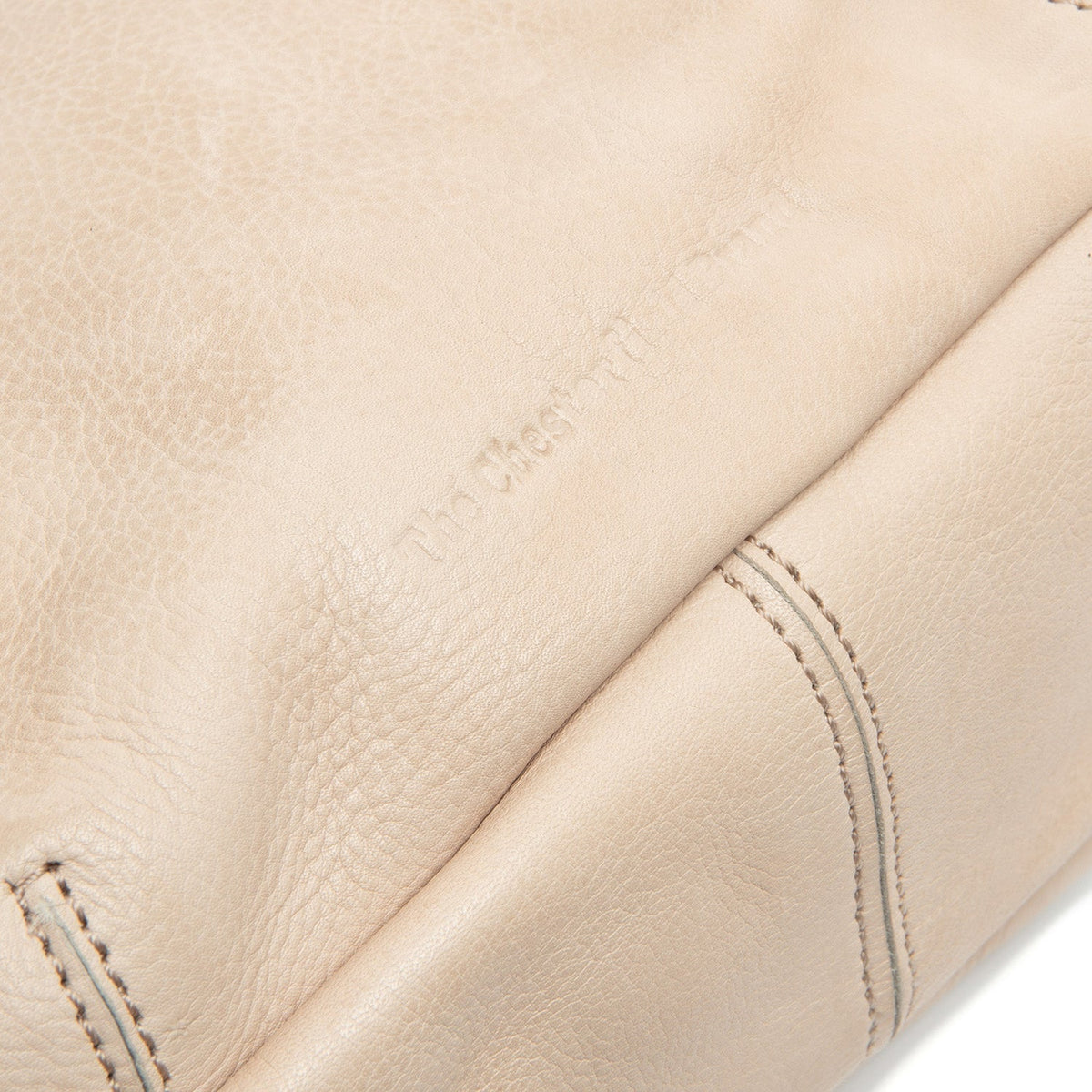 
Indvendig visning Showing Dedicated Padded Laptop Sleeve & Multi-Compartment Organization