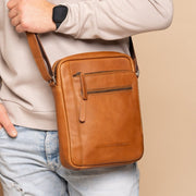 
Dessau Crossbody taske i læder – alternate product view 2