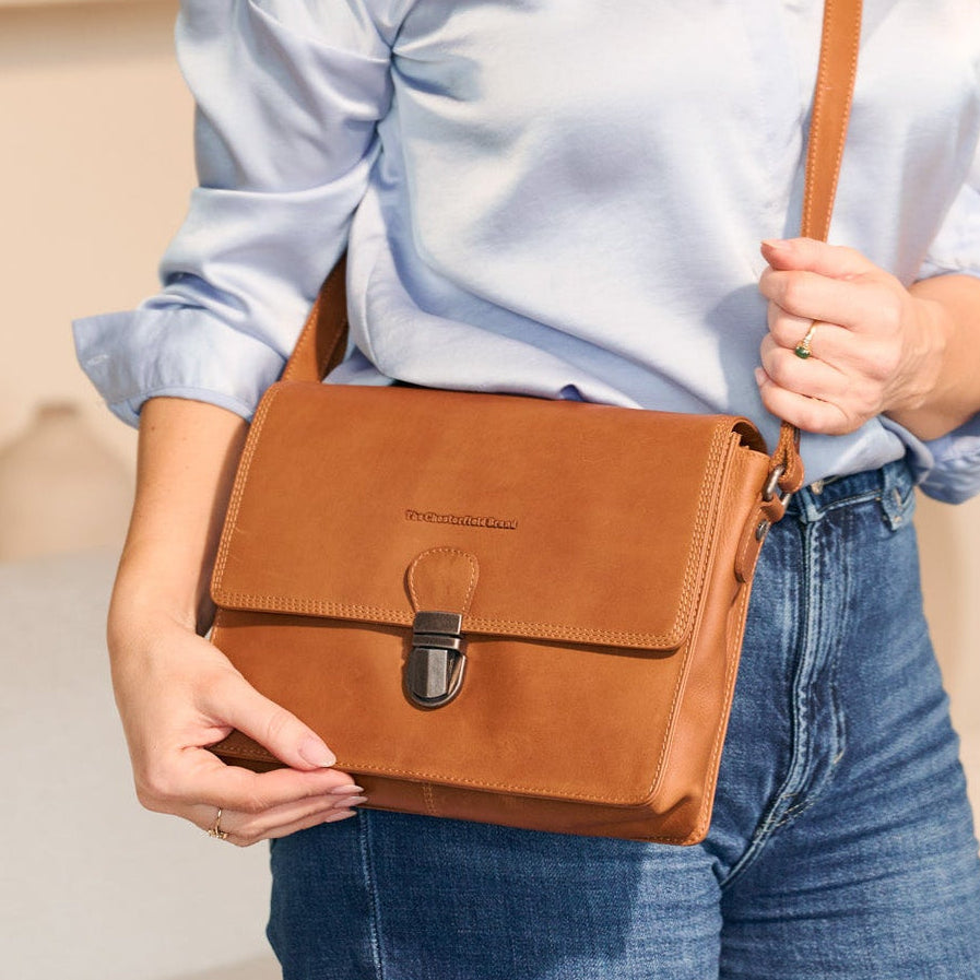 
Lunor Crossbody taske i læder – alternate product view 2