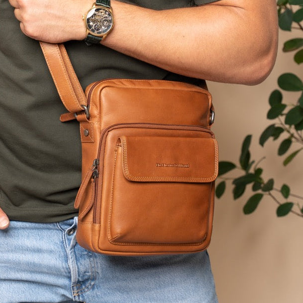 
Montira Crossbody taske i læder – alternate product view 2