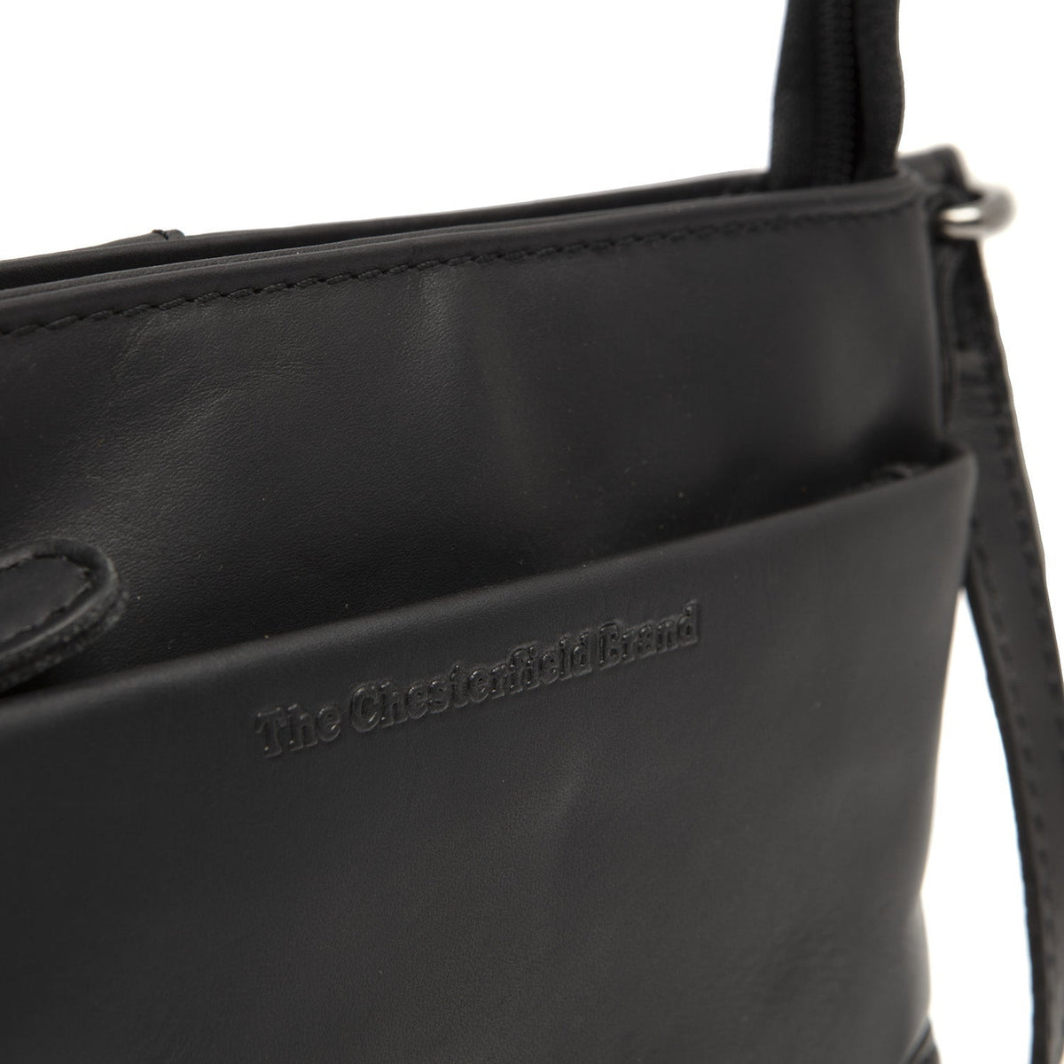 Solid Antique Brass Hardware &amp; Heavy-Duty Dual Zipper Detail on Salerno Full-Grain Leather Crossbody Bag til Kvinder