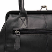 Dorin Full-Grain Leather Handbag til Kvinder - Lateral Side Profile View Showing Sleeve Cut &amp; Athletic Taper Fit